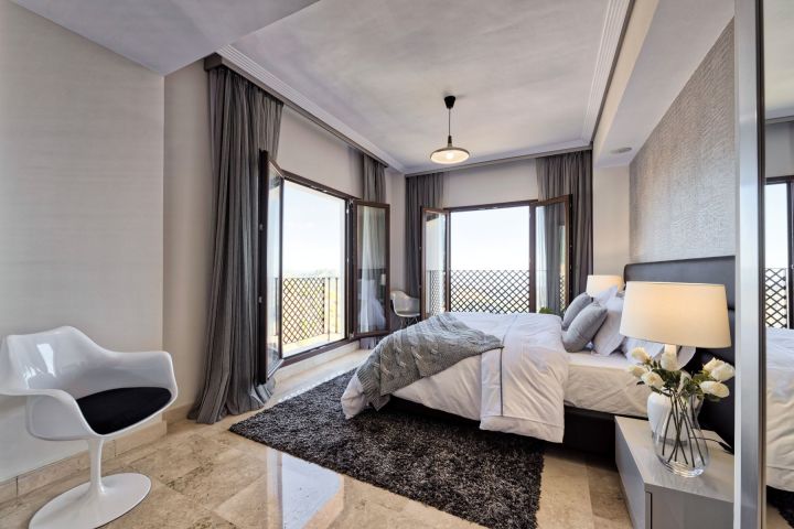 Benahavis Hills Country Club - White Mountain Andalusian-Style Residence