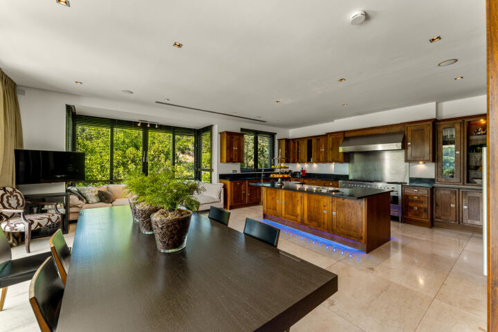 Villa Tilo - Luxury Mediterranean Villa in La Zagaleta
