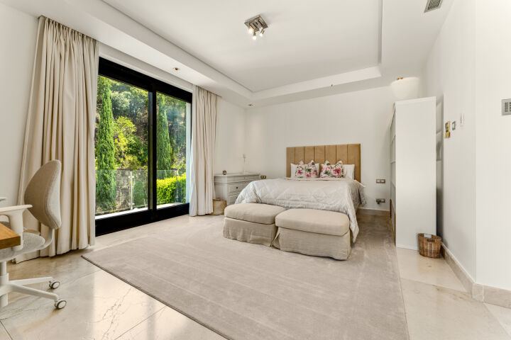 Villa Tilo - Luxury Mediterranean Villa in La Zagaleta