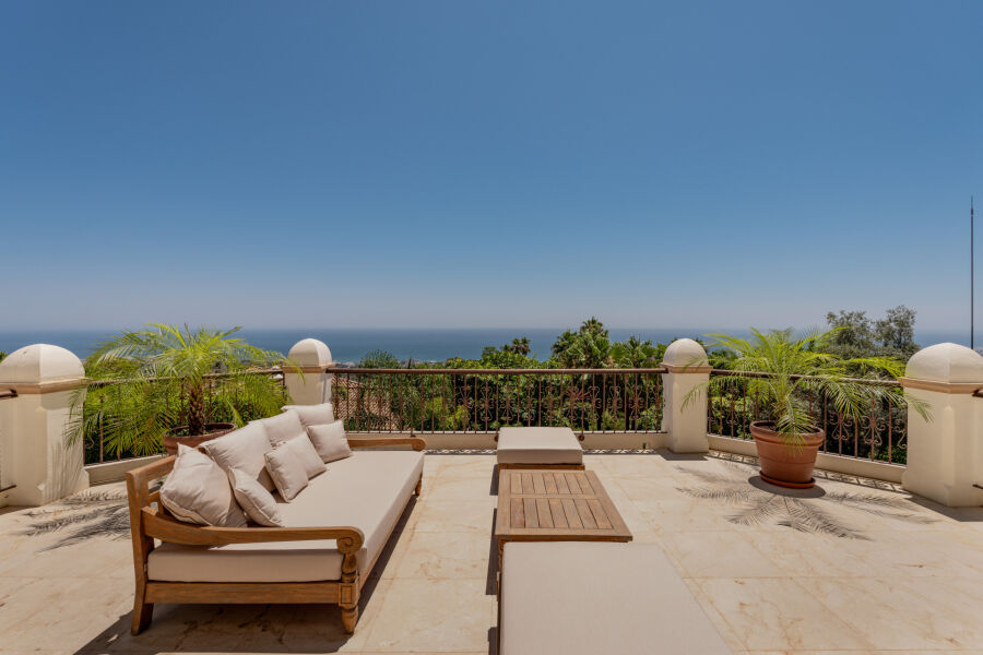 Villa Serenata - A Classic Mediterranean Villa Above Marbella's Golden Mile