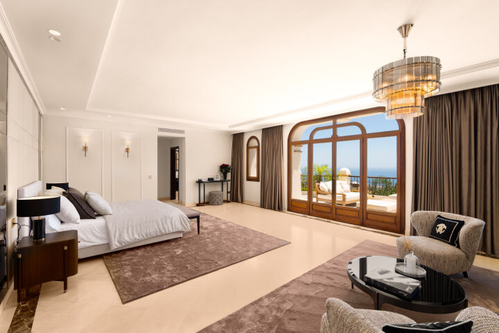 Villa Serenata - A Classic Mediterranean Villa Above Marbella's Golden Mile