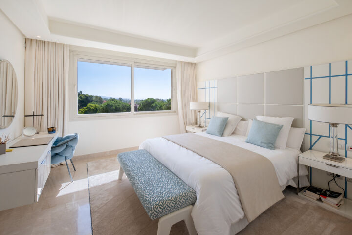 La Trinidad 224 - Turnkey three-bedroom apartment with sea views in La Trinidad, Marbella Golden Mile