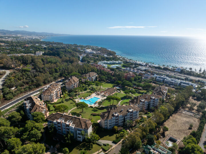 La Trinidad 224 - Turnkey three-bedroom apartment with sea views in La Trinidad, Marbella Golden Mile