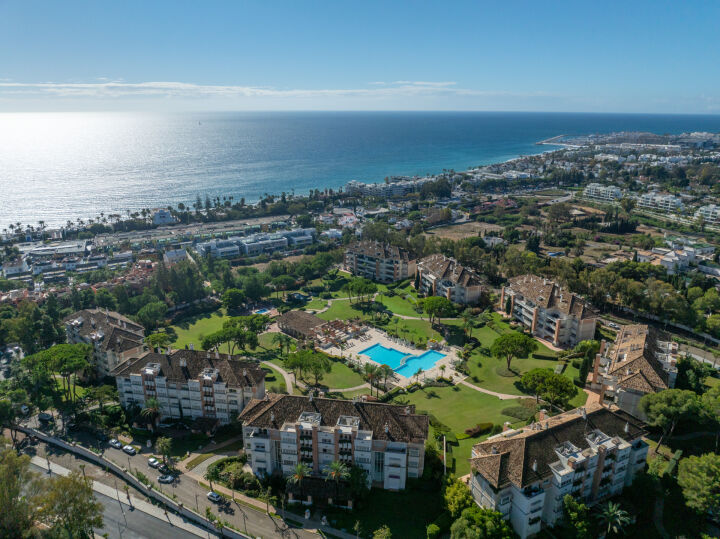 La Trinidad 224 - Turnkey three-bedroom apartment with sea views in La Trinidad, Marbella Golden Mile