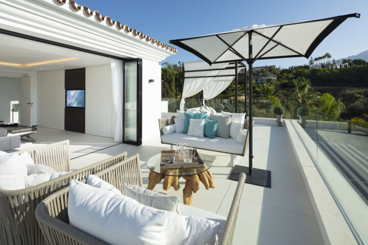 Casiopea 24 - Luxury Property featuring Modern Design in Nueva Andalucia