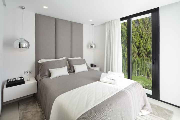 Casiopea 24 - Luxury Property featuring Modern Design in Nueva Andalucia