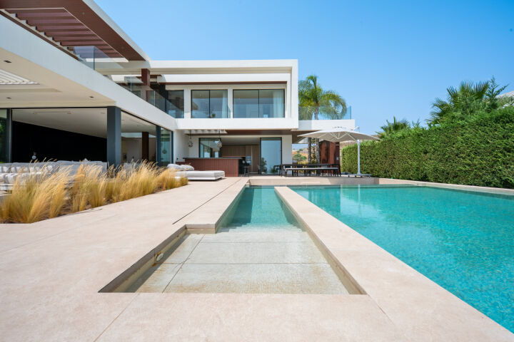 Villa Spectre - Modern Villa in Los Flamingos