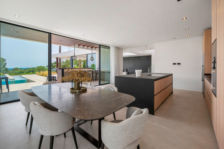 Villa Spectre - Modern Villa in Los Flamingos