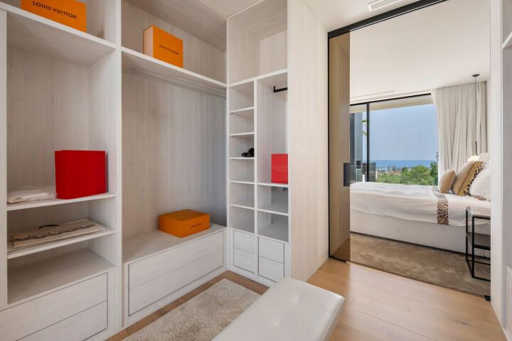 Villa Spectre - Modern Villa in Los Flamingos