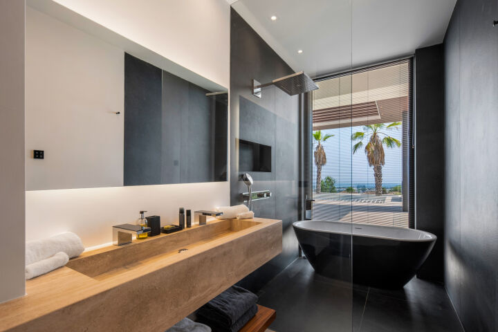 Villa Spectre - Modern Villa in Los Flamingos