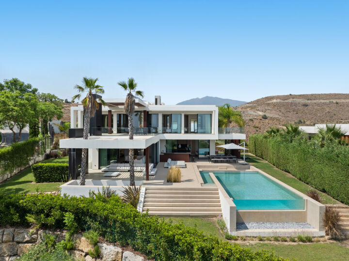 Villa Spectre - Modern Villa in Los Flamingos