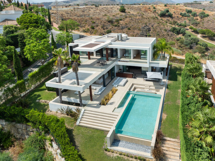 Villa Spectre - Modern Villa in Los Flamingos