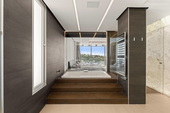 Villa Kasia - Modern Residence Framed by Sea and Mountain Views