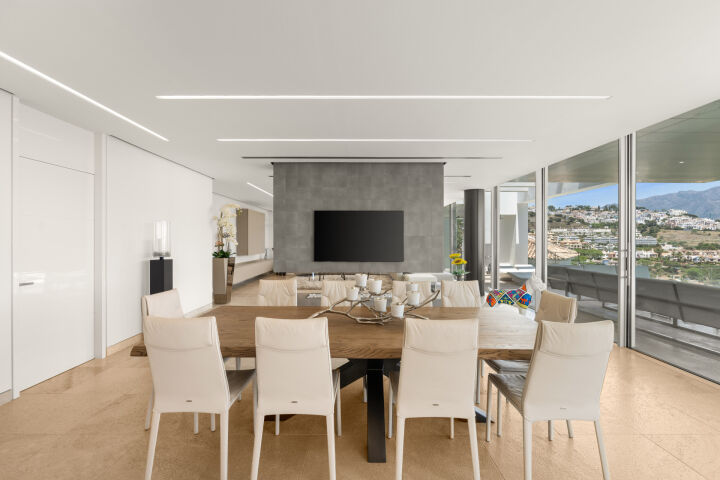Villa Kasia - Modern Residence Framed by Sea and Mountain Views
