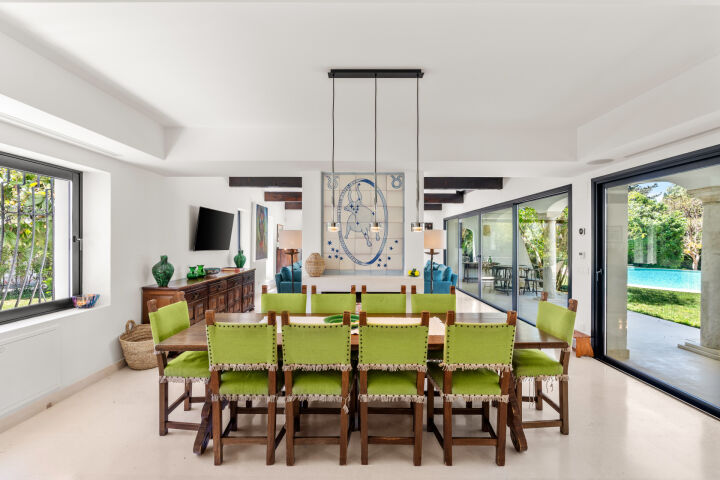 Villa Jori - Classic Andalusian Villa in Guadalmina Baja