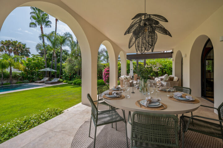 Linda Vista 240 - Charming Villa with Contemporary Flair