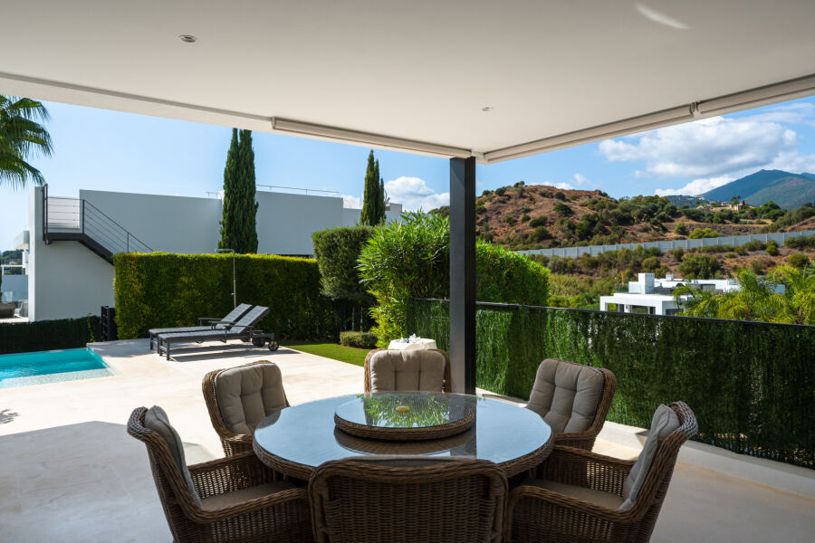 Los Olivos 14 - Luxurious Home in a Gated Community in Nueva Andalucia