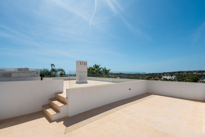 Los Olivos 14 - Luxurious Home in a Gated Community in Nueva Andalucia