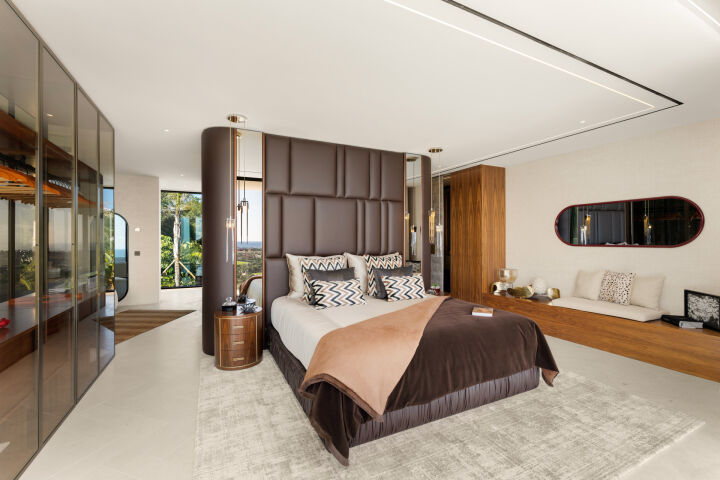 Villa Aldebaran - High-End Contemporary Villa with Panoramic Views in La Reserva, Sotogrande