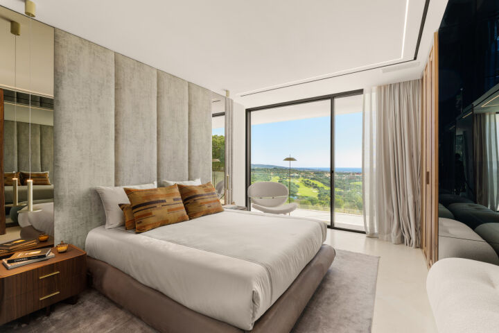 Villa Aldebaran - High-End Contemporary Villa with Panoramic Views in La Reserva, Sotogrande