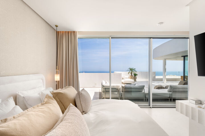 Granados 421 - Modern Apartment with Panoramic Sea & Mountain Views