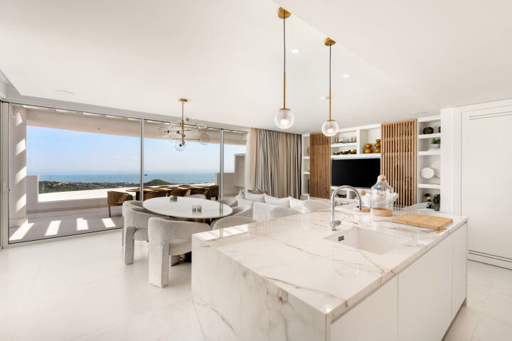 Granados 421 - Modern Apartment with Panoramic Sea & Mountain Views