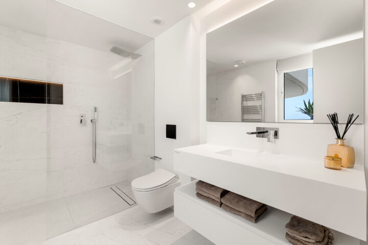 Granados 421 - Modern Apartment with Panoramic Sea & Mountain Views
