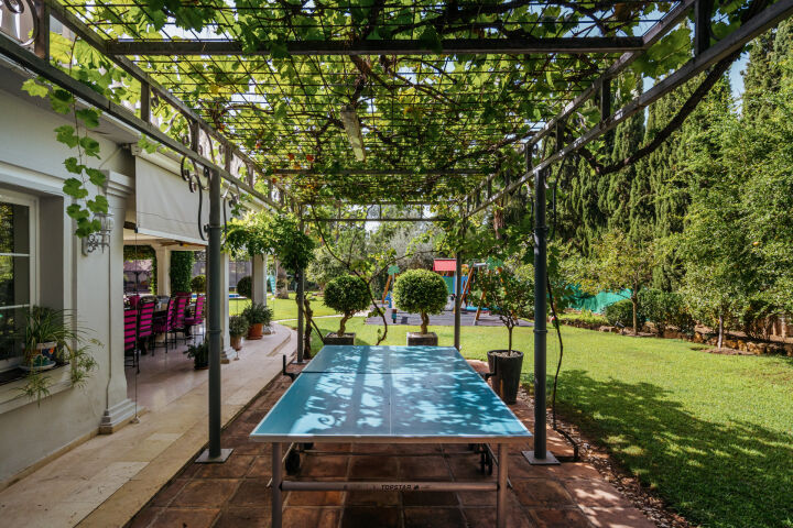 Casa Flora - Charming Mediterranean Villa in Marbella Golden Mile