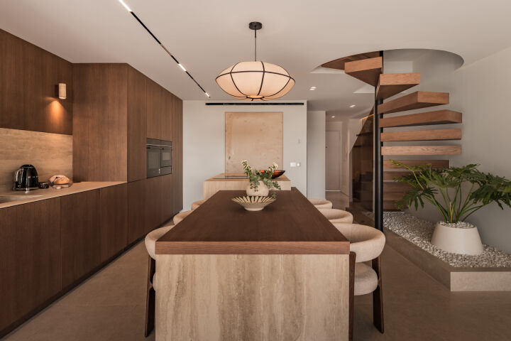 Casa Suma - Beautifully Designed Townhouse in Aloha, Nueva Andalucía
