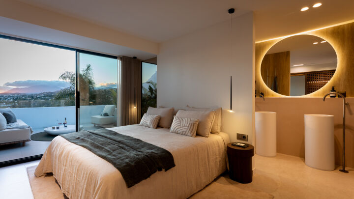 Casa Suma - Beautifully Designed Townhouse in Aloha, Nueva Andalucía