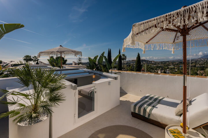 Casa Suma - Beautifully Designed Townhouse in Aloha, Nueva Andalucía