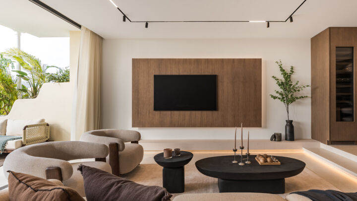 Casa Nyra - A Refined Retreat with Warm Contemporary Style in Aloha, Nueva Andalucia