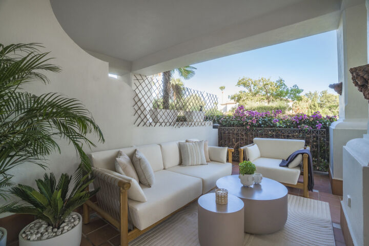Altos Reales 1 - Newly renovated property in Altos Reales, Marbella Golden Mile