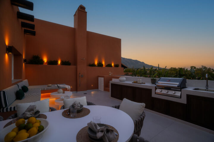 Alminar 911 - A Sophisticated Duplex Penthouse in Alminar de Marbella, Nueva Andalucia