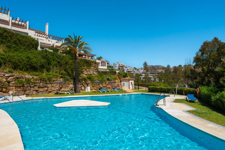 Apartment Jasmine - Luxury Renovated Apartment in Nueva Andalucía