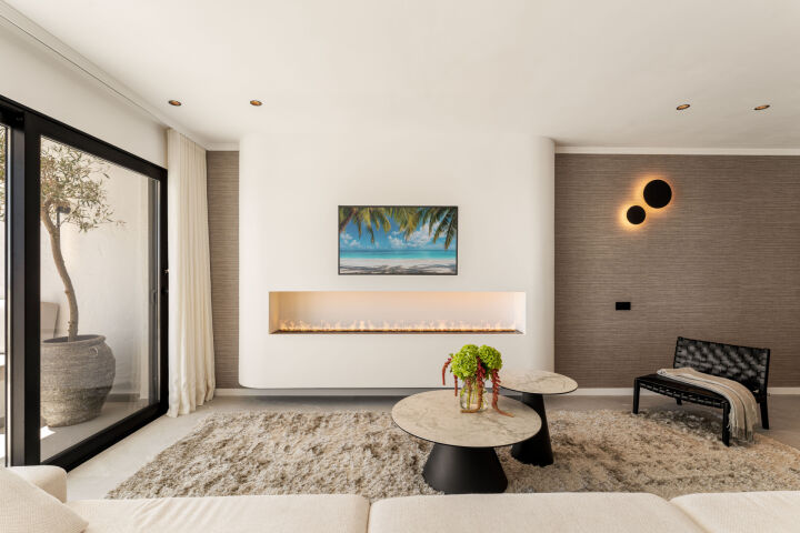 Penthouse Solei - Exquisite Luxury Duplex in Las Colinas de Marbella, Benahavis