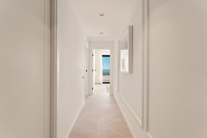 Penthouse Solei - Exquisite Luxury Duplex in Las Colinas de Marbella, Benahavis