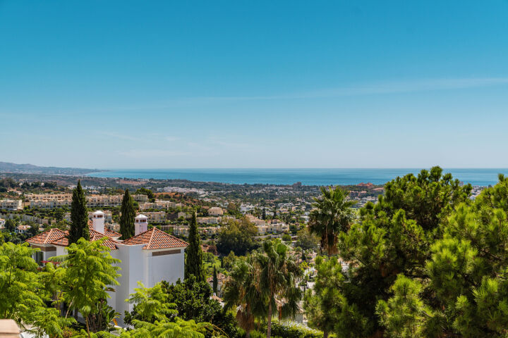 Penthouse Solei - Exquisite Luxury Duplex in Las Colinas de Marbella, Benahavis