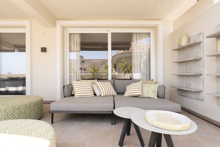 Duplex Solara - 4-Bedroom Duplex Apartment with Sea Views in Nueva Andalucía, Marbella