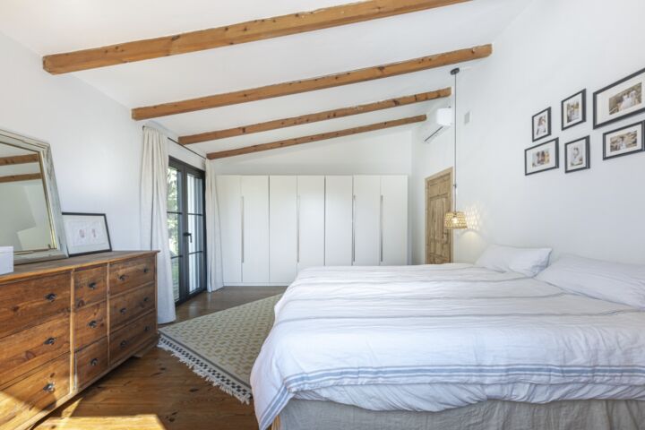 Casa Isabella - Rustic Villa with Traditional Charm in Guadalmina Alta, Marbella