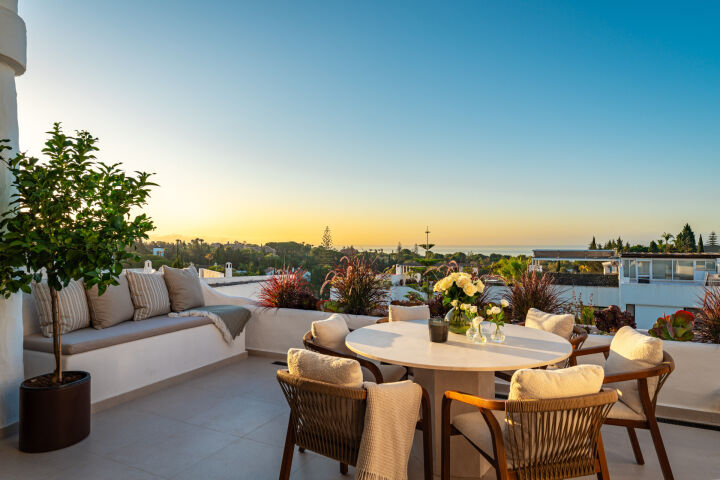 Casa Destiny - Fully Renovated Apartment with Sea Views on Marbella’s Golden Mile