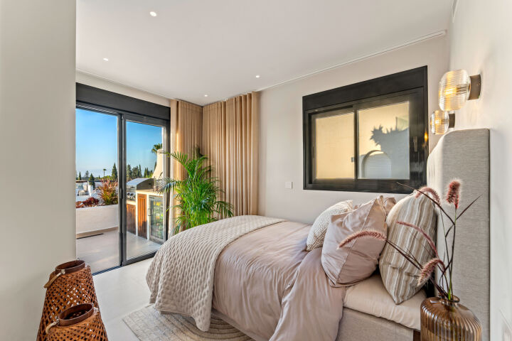 Casa Destiny - Fully Renovated Apartment with Sea Views on Marbella’s Golden Mile