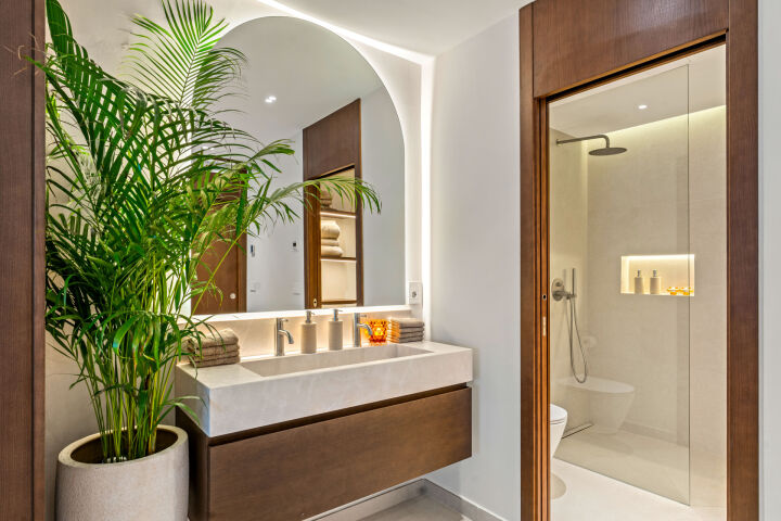 Casa Destiny - Fully Renovated Apartment with Sea Views on Marbella’s Golden Mile