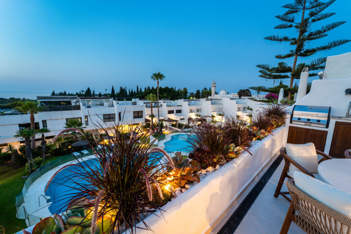 Casa Destiny - Fully Renovated Apartment with Sea Views on Marbella’s Golden Mile