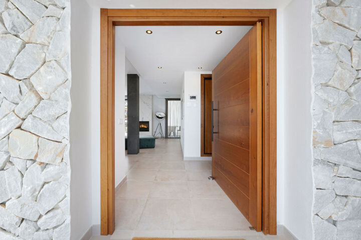 Villa Sama - Modern Single-Storey Villa in Elviria, Marbella East