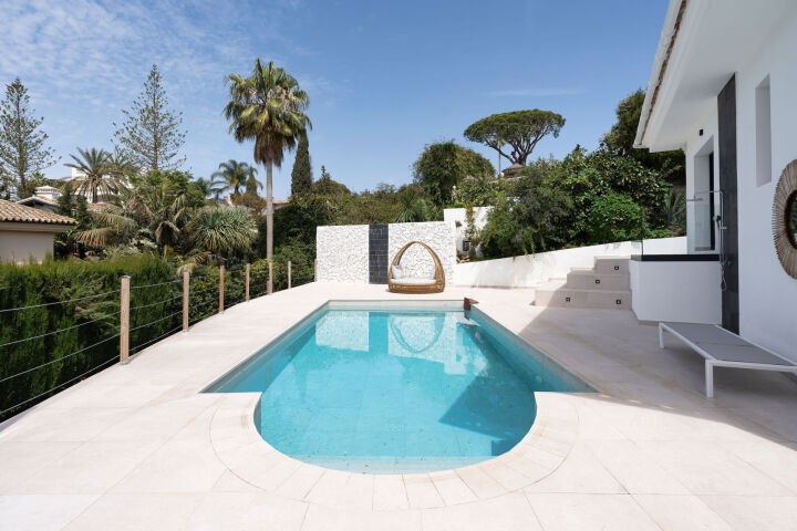 Villa Sama - Modern Single-Storey Villa in Elviria, Marbella East