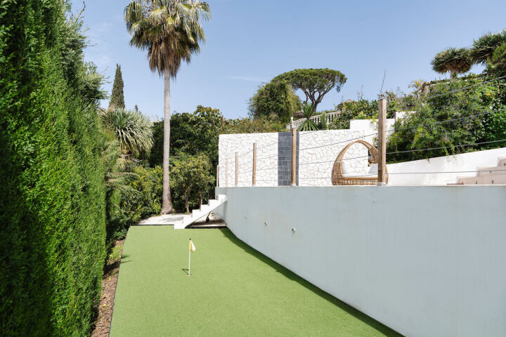 Villa Sama - Modern Single-Storey Villa in Elviria, Marbella East