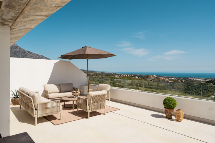 Penthouse Lina - Penthouse Duplex with Solarium and Panoramic Views in Benahavís