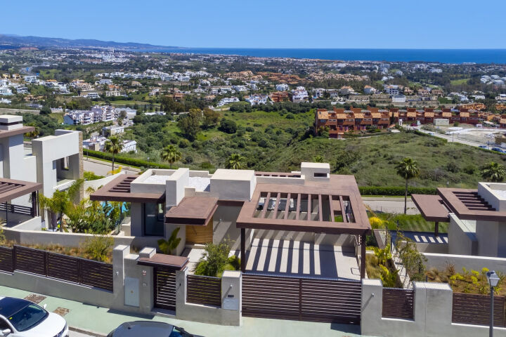 Villa Be Lagom - Modern Luxury Villa with Sea Views in Benahavis