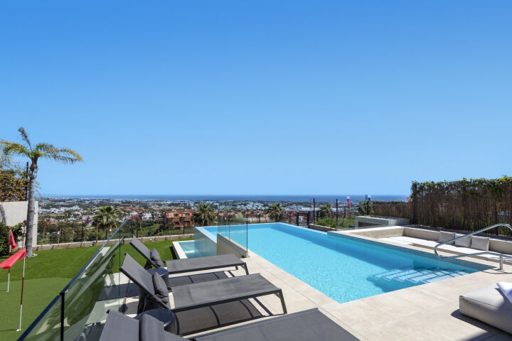 Villa Be Lagom - Modern Luxury Villa with Sea Views in Benahavis